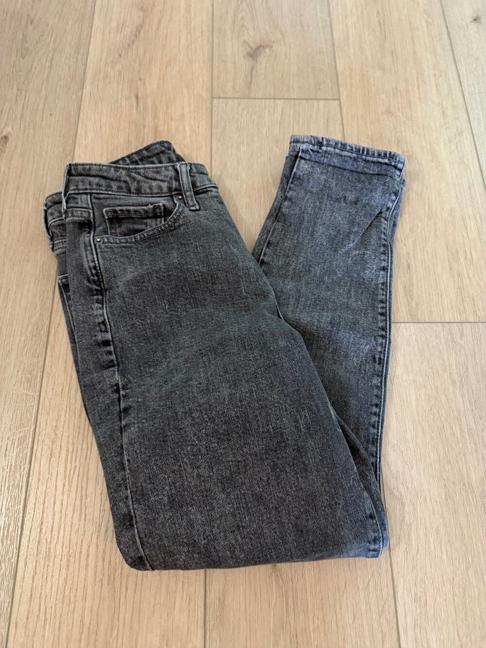 Old Navy Women's Gray High Rise OG Straight Sz 6